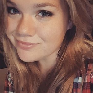 Meet your Posher, Katrina